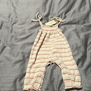 Baby Girl one piece 6-9m outfit NWT